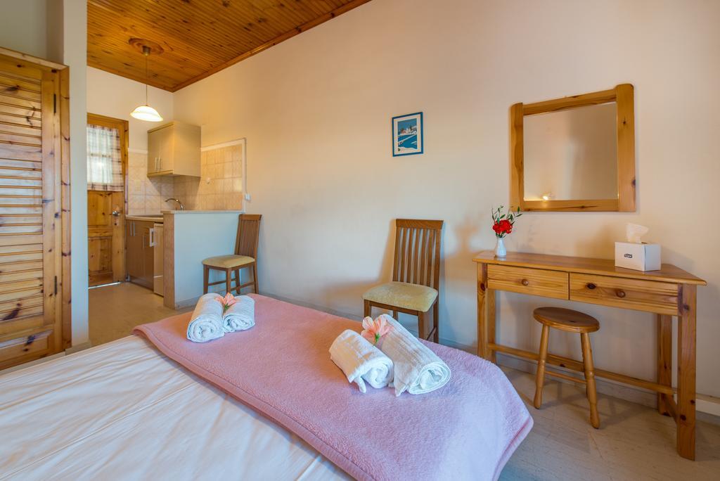 Dimaras Apartments Vasilikos  Bagian luar foto
